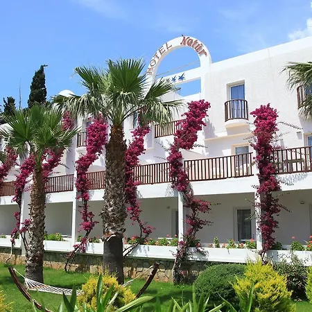 아파트 Natur Apart Hotel 바이즈