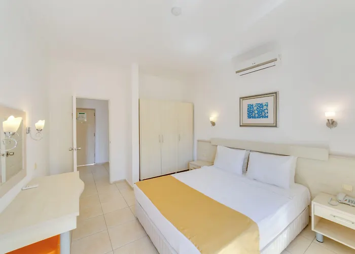 Natur Garden Hotel 3*