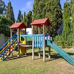 Garden Ξενοδοχείο Bitez