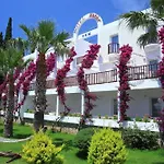 Ξενοδοχείο Garden 3*