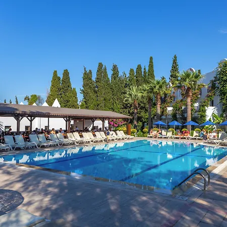 Garden Hotel 3*