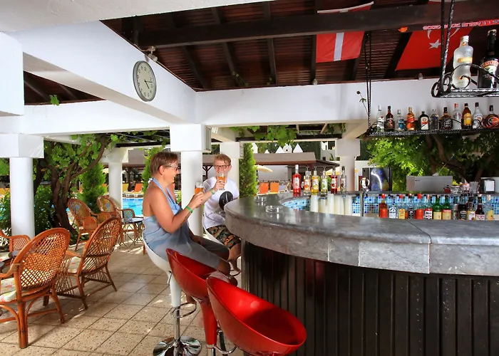 Natur Garden Hotel 3*