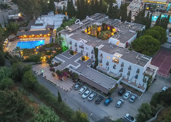 Natur Garden Hotel 3*